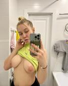 Анкета проститутки Роксана - метро Марьина Роща, возраст - 22